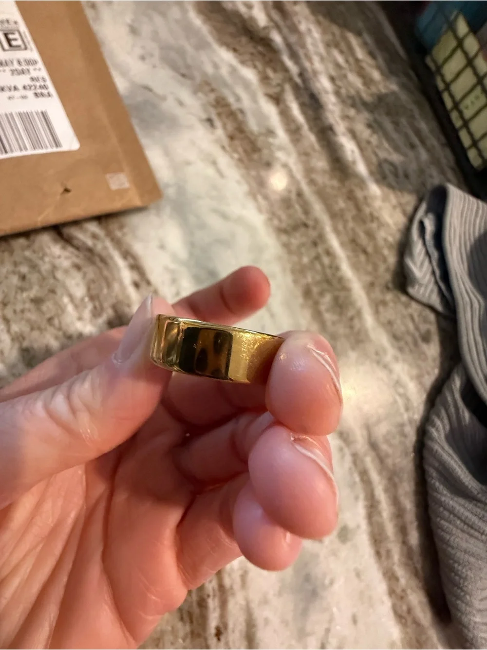 Oura ring series 4 size 8
